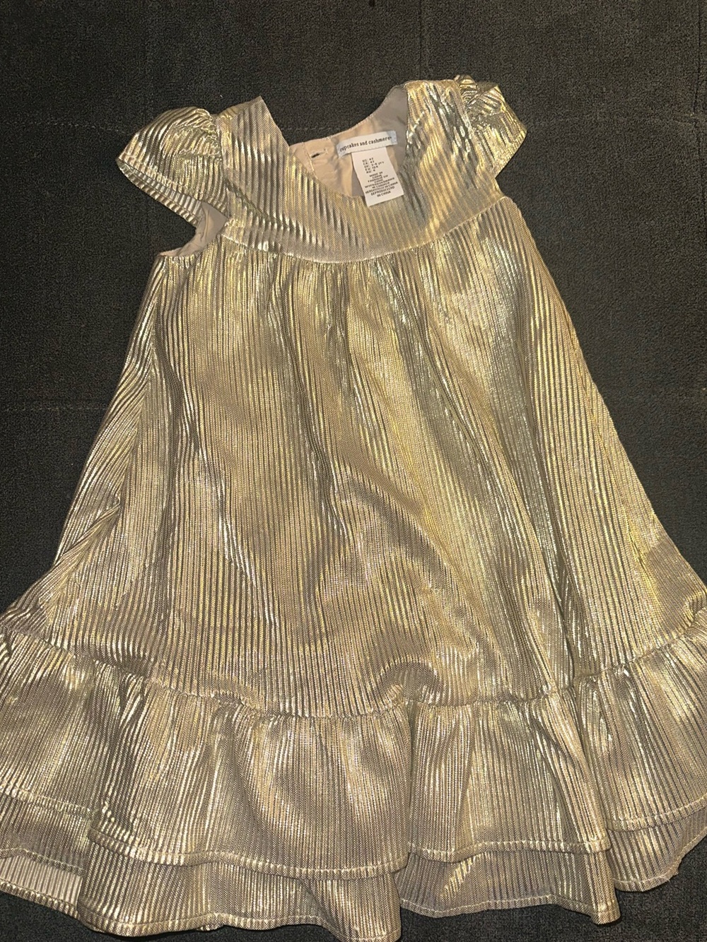3T Cupcakes and Cashmere gold pleated party dress flutter sleeve